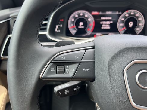 Used 2022 Audi Q8 Premium Plus AWD/4WD image 19