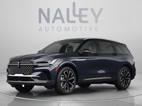 Used 2024 Lincoln Nautilus Reserve w/ Equipment Group 203A AWD/4WD image 2