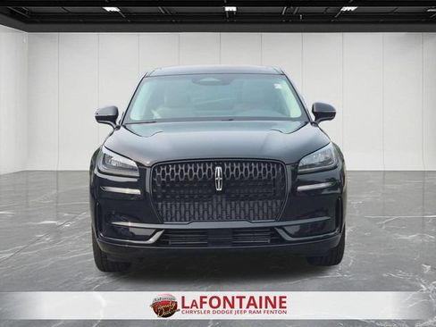 Used 2024 Lincoln Corsair AWD w/ Equipment Group 101A image 8