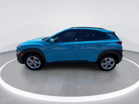 Used 2023 Hyundai Kona SEL w/ Cargo Package FWD image 5
