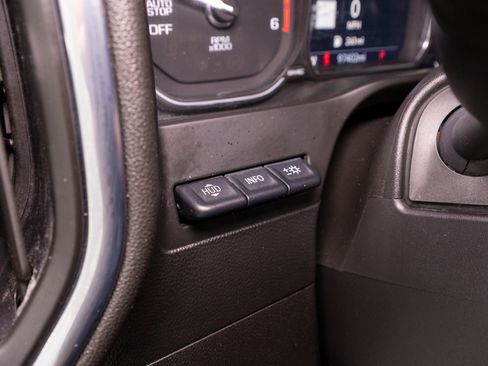 Used 2021 GMC Sierra 1500 AT4 w/ Technology Package AWD/4WD image 35