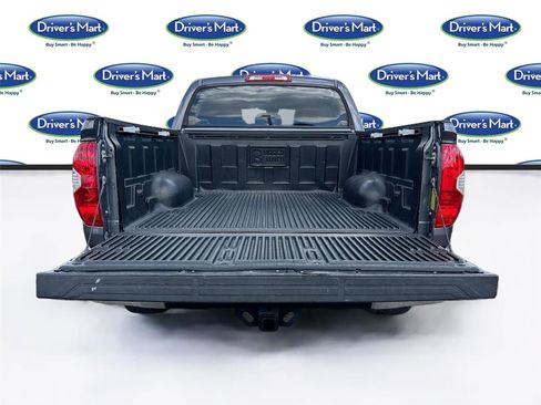 Used 2019 Toyota Tundra SR5 w/ SR5 Upgrade Package AWD/4WD image 23