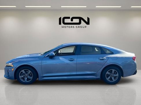 Used 2021 Kia K5 LXS image 3