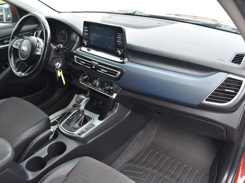 Used 2021 Kia Seltos S FWD image 55