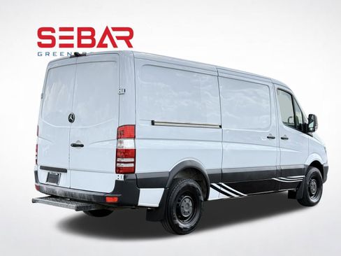 Used 2016 Mercedes-Benz Sprinter 2500 image 6