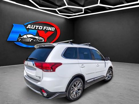 Used 2016 Mitsubishi Outlander GT AWD/4WD image 7