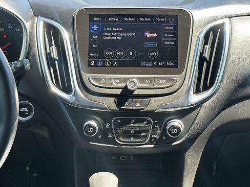 Used 2022 Chevrolet Equinox LT FWD image 25