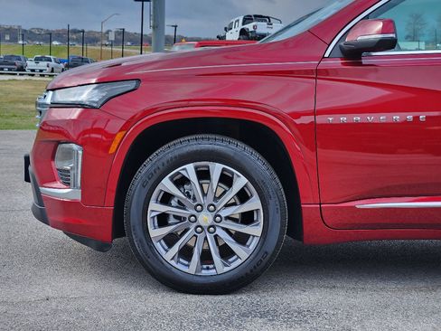 Certified 2023 Chevrolet Traverse Premier image 8