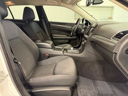 Used 2019 Chrysler 300 Touring w/ Sport Appearance Package RWD image 25