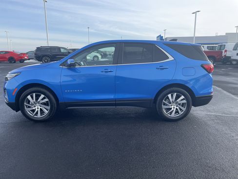 Certified 2024 Chevrolet Equinox LT image 2