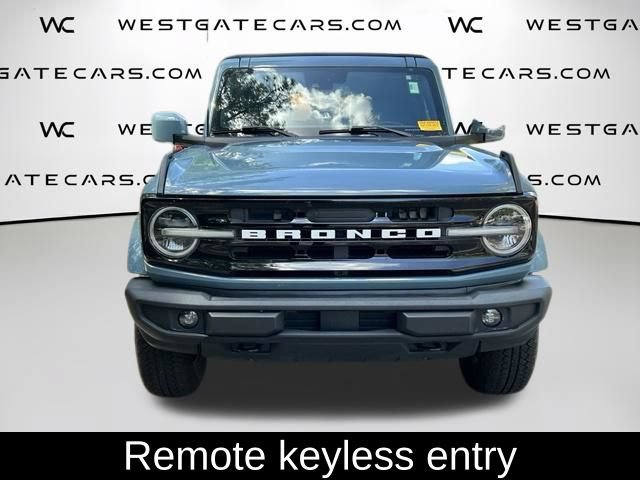 Used 2021 Ford Bronco Outer Banks AWD/4WD image 2