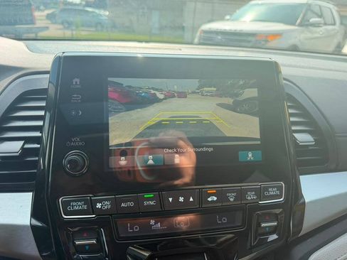 Used 2022 Honda Odyssey EX-L image 12
