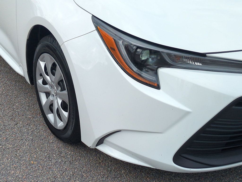 Certified 2024 Toyota Corolla LE FWD image 9