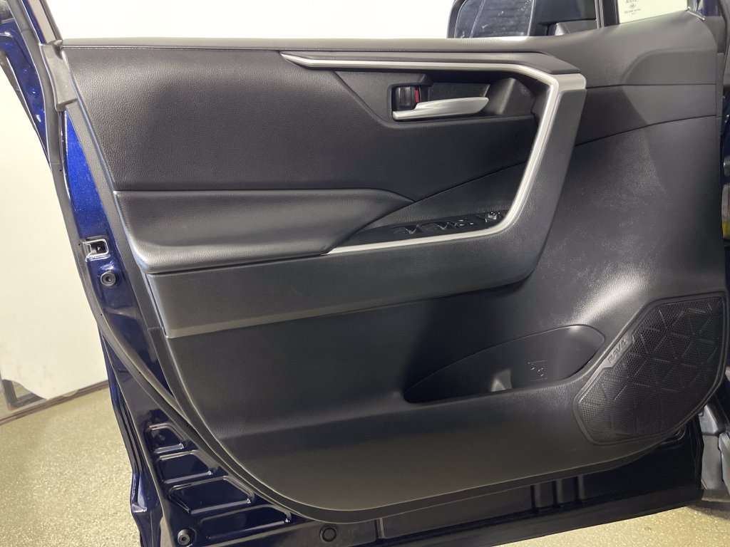 Certified 2024 Toyota RAV4 XLE FWD image 17