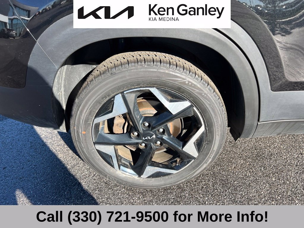 Certified 2025 Kia Seltos S AWD/4WD image 21