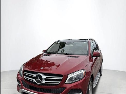 Used 2017 Mercedes-Benz GLE 350 4MATIC image 2