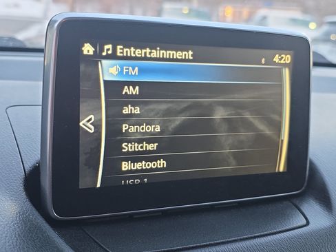 Used 2018 Toyota Yaris iA image 27