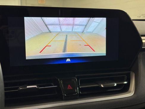 Used 2025 Chevrolet TrailBlazer LT w/ Convenience Package image 41