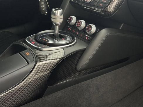 Used 2008 Audi R8 V8 image 27