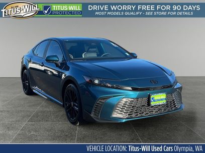 Used 2025 Toyota Camry SE w/ Convenience Package