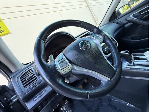 Used 2018 Nissan Altima 2.5 SR w/ SR Special Edition FWD image 17