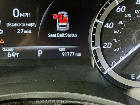 Used 2020 Toyota Highlander Limited image 19