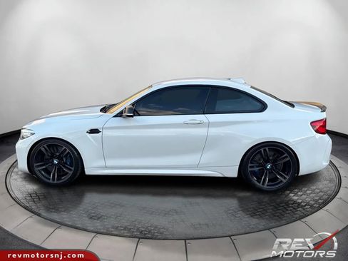 Used 2018 BMW M2 Coupe 2D image 2