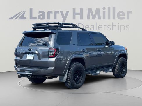 Used 2015 Toyota 4Runner SR5 Premium AWD/4WD image 6