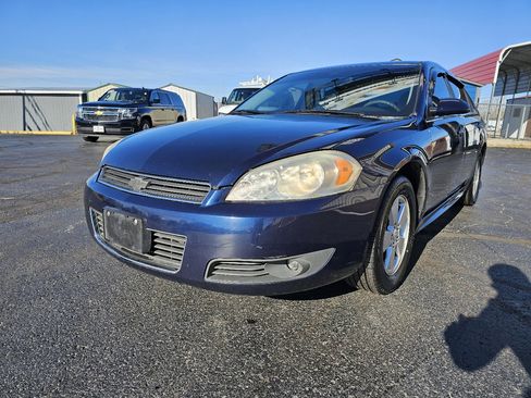Used 2010 Chevrolet Impala LT w/ Convenience Package image 2