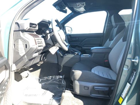 New 2026 Toyota 4Runner TRD Off-Road AWD/4WD image 18