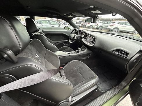 Used 2019 Dodge Challenger R/T Scat Pack w/ Dynamics Package image 5