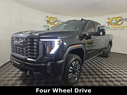 Used 2024 GMC Sierra 2500 Denali Ultimate image 4