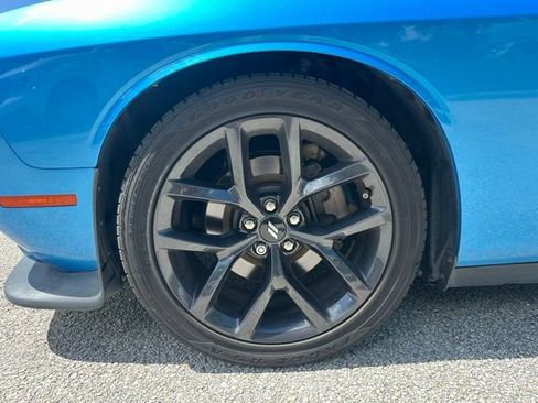 Used 2019 Dodge Challenger GT w/ Driver Convenience Group RWD image 30