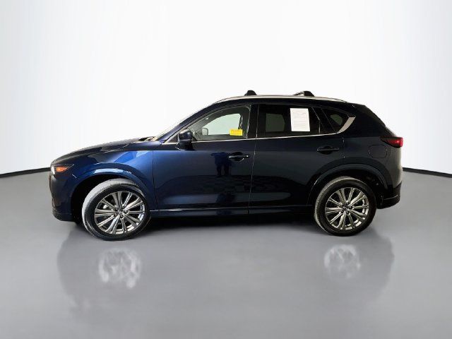 Used 2023 MAZDA CX-5 Signature AWD/4WD image 5