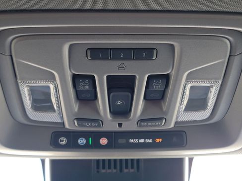 Used 2026 Chevrolet Silverado 1500 RST AWD/4WD image 43