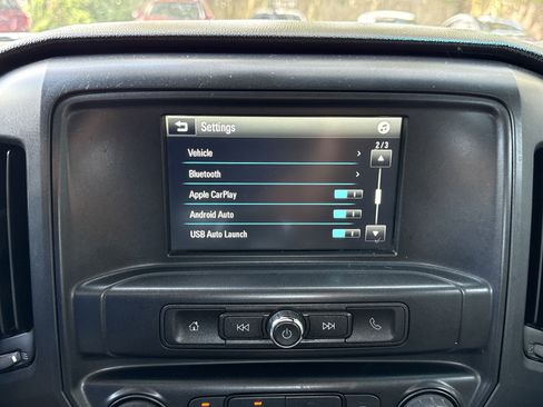 Used 2018 Chevrolet Silverado 1500 W/T w/ Trailering Package image 16