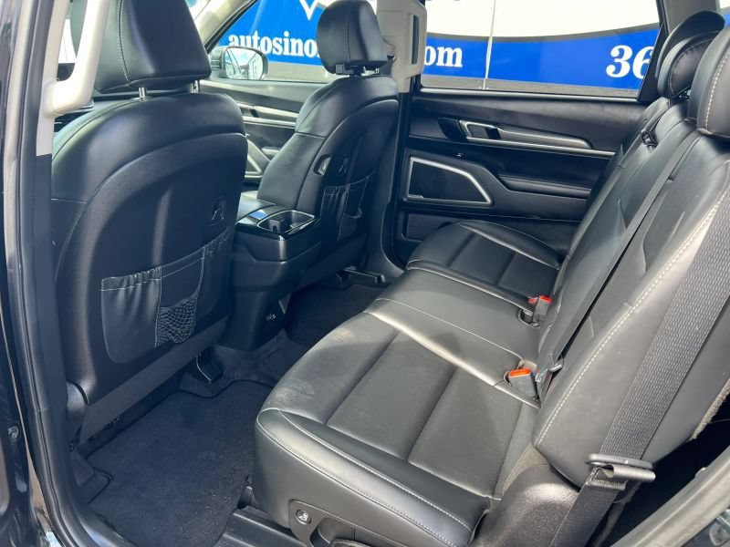 Used 2021 Kia Telluride LX AWD/4WD image 18