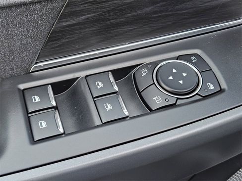 New 2025 Ford F150 Lightning Lariat image 17