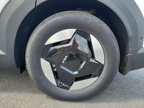 New 2026 Kia EV9 Wind image 7