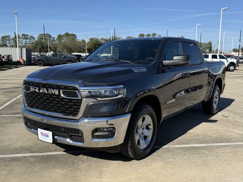 Used 2025 RAM 1500 Big Horn image 9