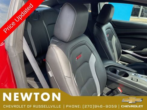 Used 2021 Chevrolet Camaro SS RWD image 25
