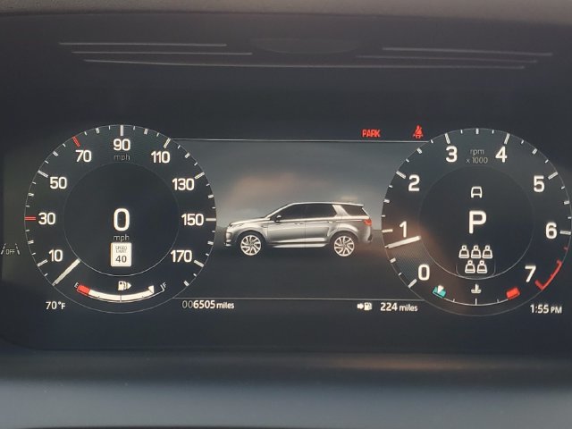 Certified 2025 Land Rover Discovery Sport Dynamic SE AWD/4WD image 30