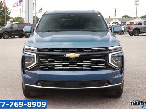 Used 2026 Chevrolet Tahoe High Country w/ Sun And Tow Package AWD/4WD image 2
