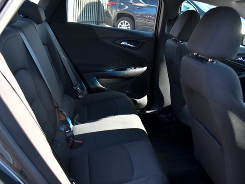 Used 2022 Chevrolet Malibu LS FWD image 35