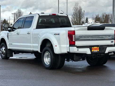 Used 2022 Ford F350 Platinum image 6