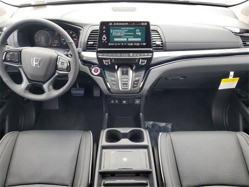 New 2026 Honda Odyssey Elite image 14