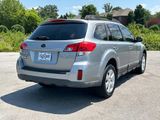 Used 2011 Subaru Outback 2.5i Limited image 3
