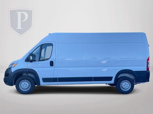 New 2026 RAM ProMaster 2500 w/ Convenience Group FWD image 5