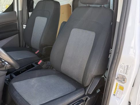 Used 2019 Ford Transit Connect XL image 12