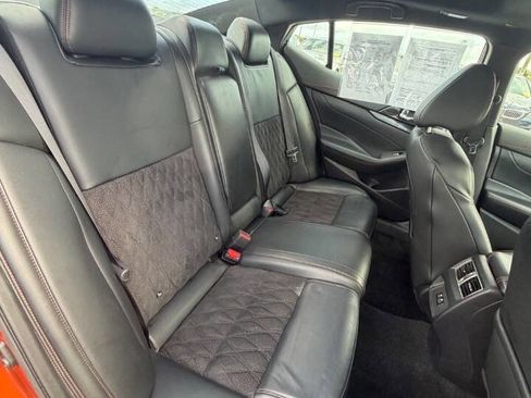 Used 2021 Nissan Maxima SR w/ Sport Mat Group image 21